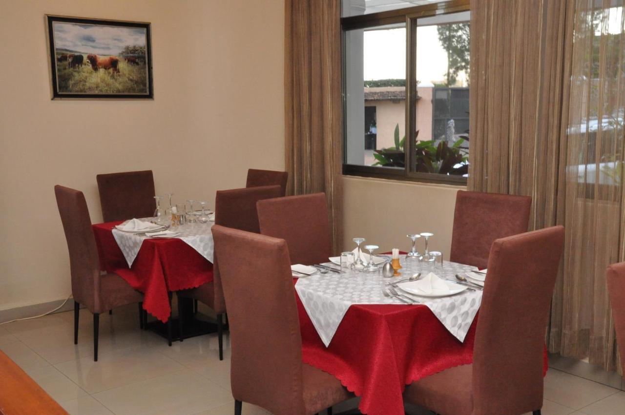 Garr Hotel Kigali Eksteriør bilde